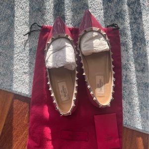 Valentino Garavani Rockstud Patent Flats in Pink size 37 LAST CHANCE